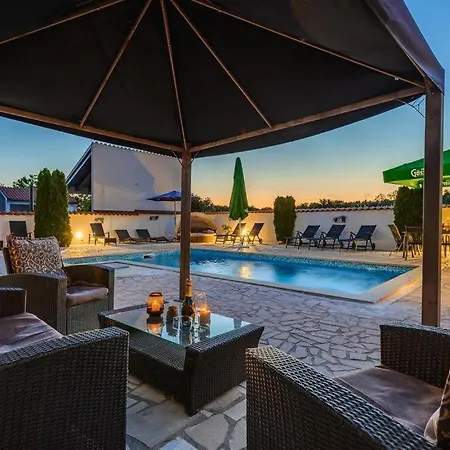 Villa Romani By Guide *