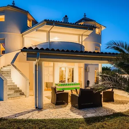 Villa Romani By Guide