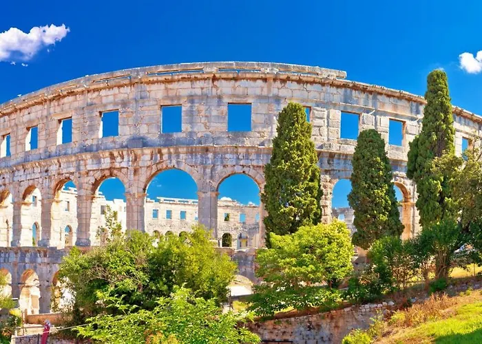 Romani By Guide Villa